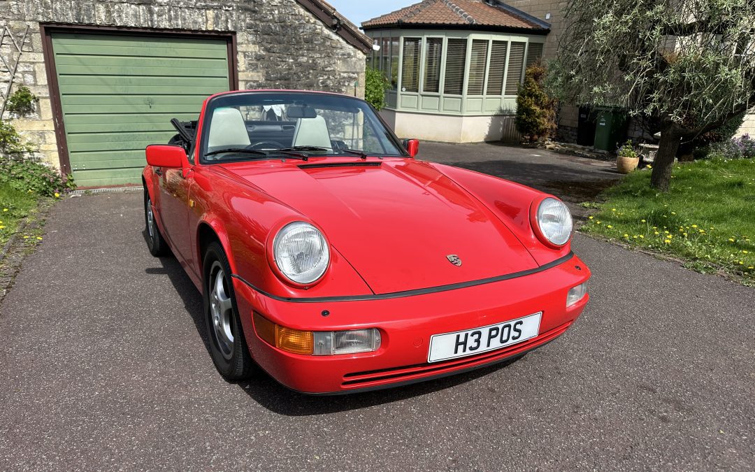 Porsche 911 964 Carrera 4 Cabriolet