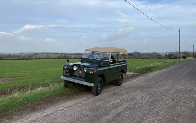 Land Rover 88 series 2a